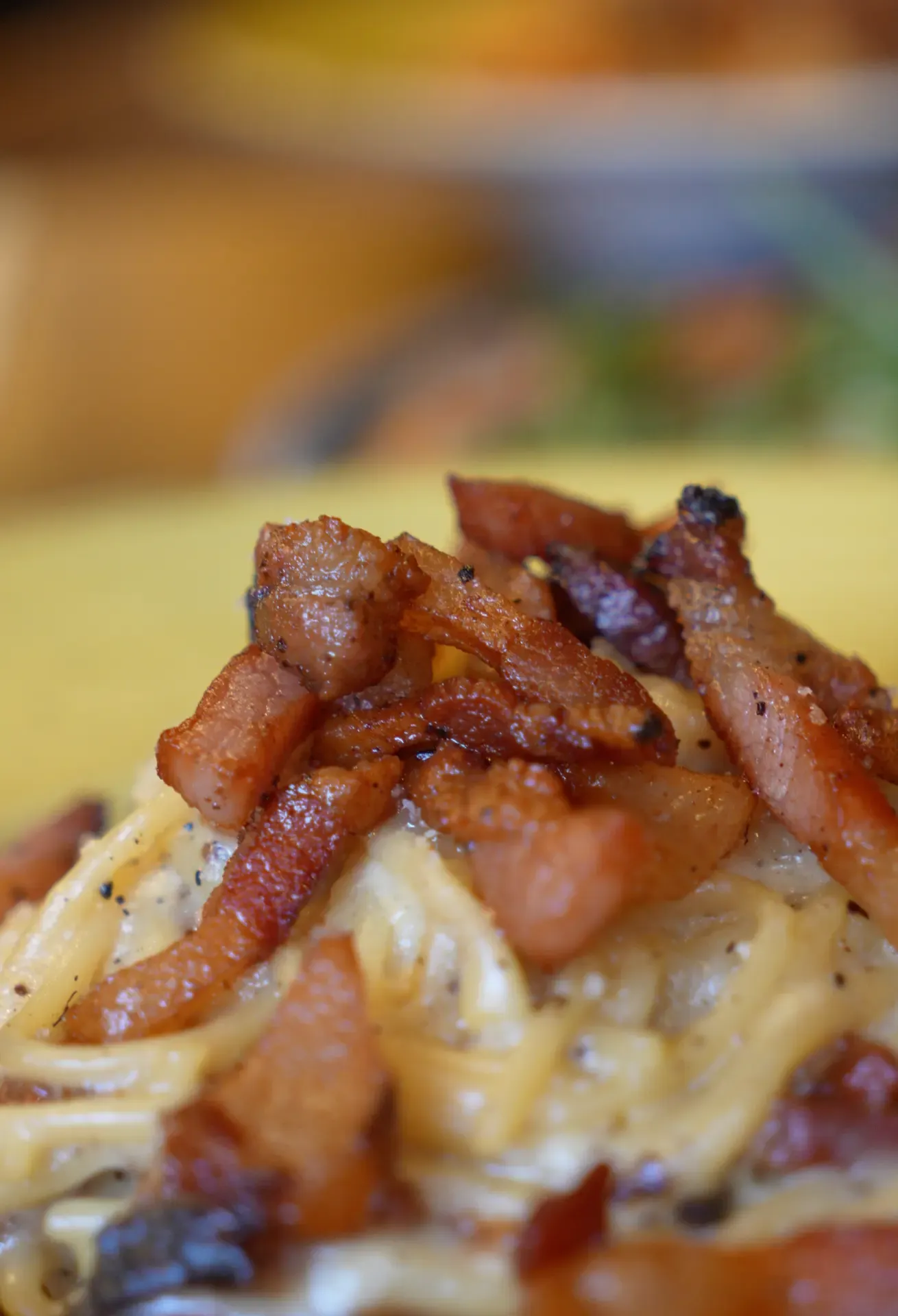 Pasta carbonara med sprød bacon